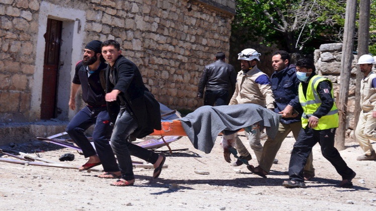 نظام الأسد يعوّض خسائره في الشمال السوري بقصف جوي يحصد 34 مدنيا