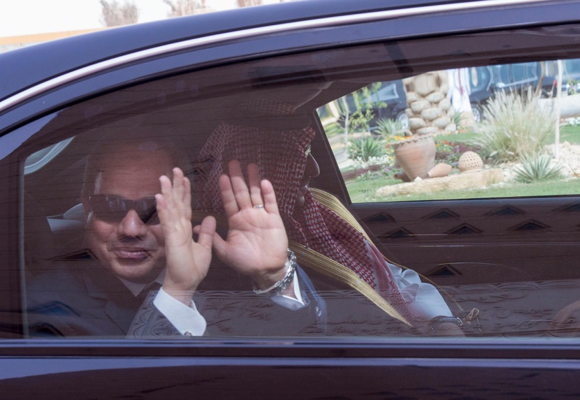 الملك يبحث مع الرئيس المصري تطورات الأوضاع الإقليمية