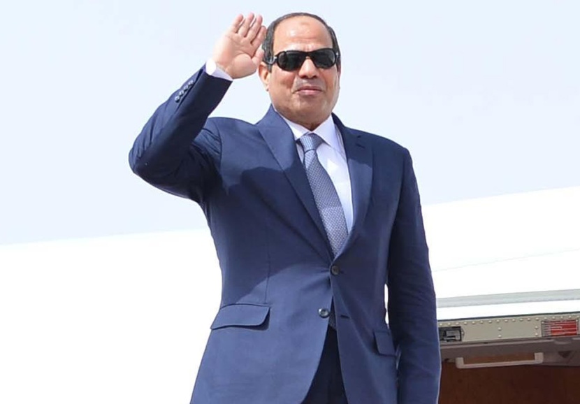 الملك يبحث مع الرئيس المصري تطورات الأوضاع الإقليمية