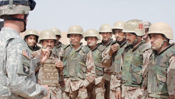 ضباط سابقون ينتقدون الجيش العراقي وعدم قدرته على مواجهة «داعش»