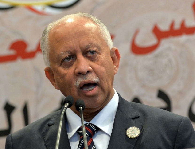 وزير الخارجية اليمني: أبناء عدن يناشدون خادم الحرمين الشريفين بإنقاذهم من ميليشيات الحوثي