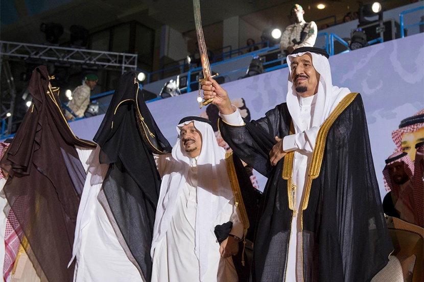 الرياض تحتفل بتولي الملك سلمان مقاليد الحكم