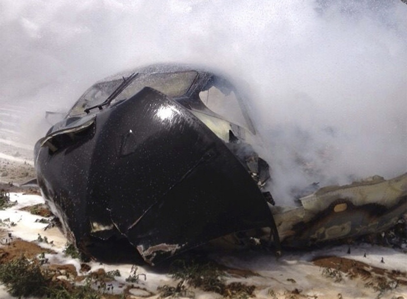 نجاة اثنين من طاقم الطائرة الأسبانية المحطمة