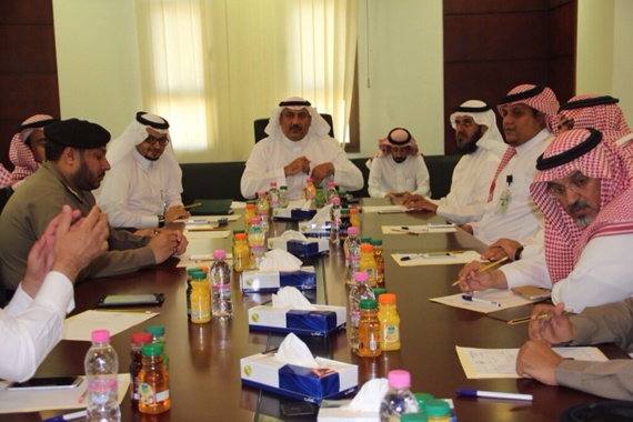 "المدن الصحية" يقيم خطط تحويل "دومة الجندل" إلى مدينة صحية