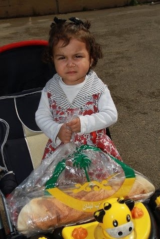 الحملة الوطنية لنصرة الأشقاء في سوريا تواصل برنامجها "شقيقي قوتك هنيئًا"