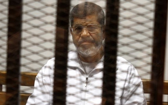 إحالة أوراق محمد مرسي للمفتي في قضية اقتحام السجون