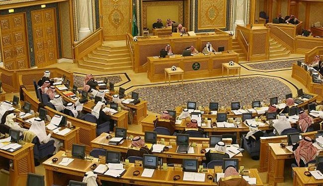 "الشورى" يجرّم ظاهرة التفحيط ويعاقب مشجعيها بالغرامة المالية وحجز المركبة