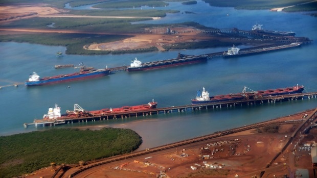 فيتنام تطلق رحلة بحرية "لتأكيد سيادتها" في بحر الصين الجنوبي