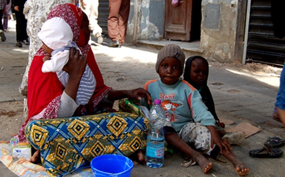 الجزائر تخصص 100 مليون دولار لإيواء 50 ألف لاجئ أفريقي