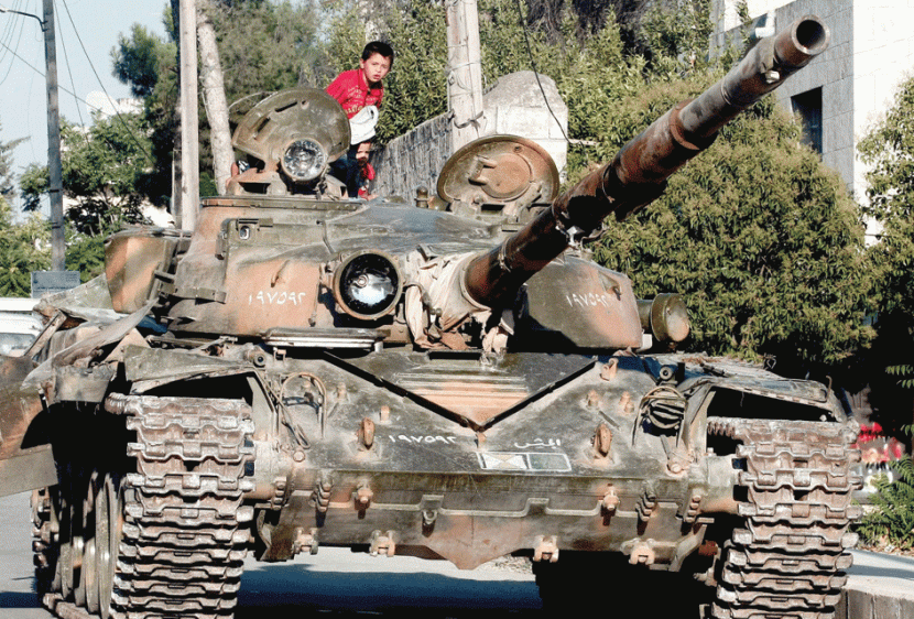 في ظل الانتكاسات.. النظام السوري يحفّز جنوده بـ 37 دولارا شهريا