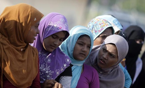 إقليم اتشيه الإندونيسي يفرض حظر تجول على النساء