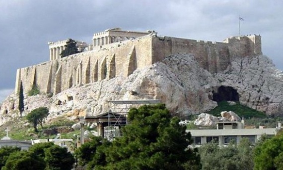 زلزال بقوة 5.2 درجات يضرب العاصمة اليونانية ولا إصابات