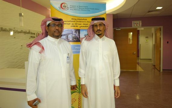 أب يتبرع بكبده وكليته لطفلته ذي الثلاثة أعوام لإنقاذ حياتها