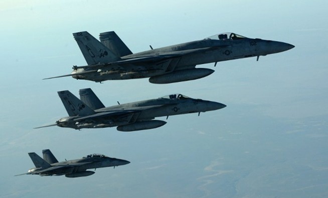 طيران التحالف يقتل 7 من عناصر "داعش" شمال الموصل