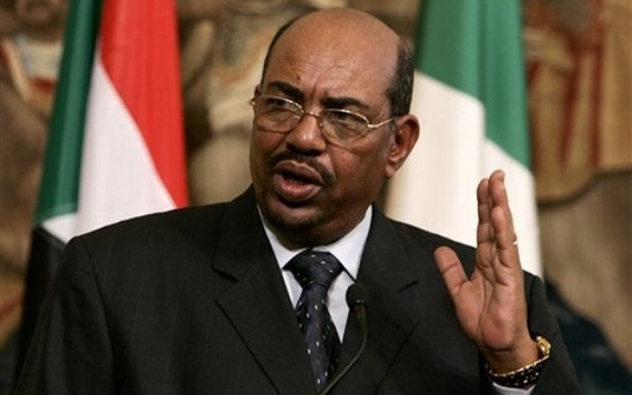 جنوب إفريقيا تمنع  عمر البشير من مغادرة البلاد