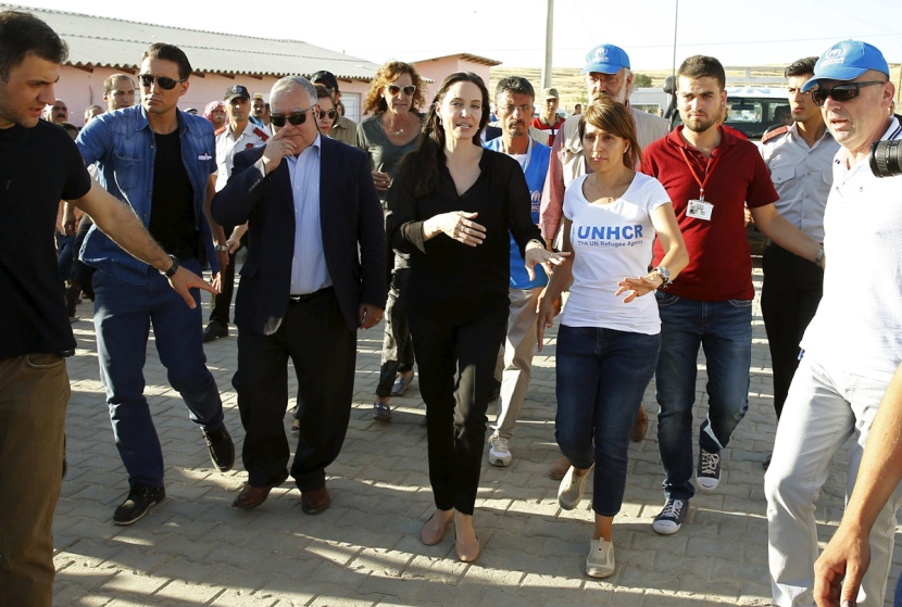 انجلينا جولي : أزمة اللاجئين انفجار للمعاناة الإنسانية