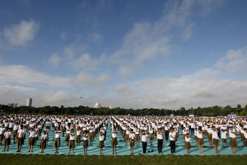 رئيس وزراء الهند يقود الاحتفال باليوم العالمي لليوجا