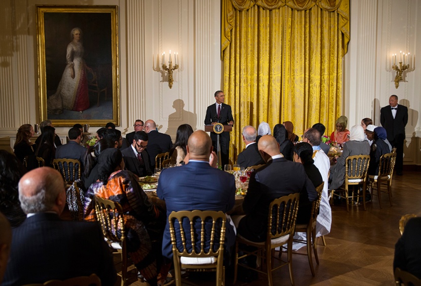 أوباما : رمضان تجديدا للروح .. وتذكيرا بواجبات مواطنينا