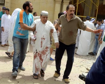 الكويت: مقتل 27 وإصابة 227 في انفجار مسجد الصادق