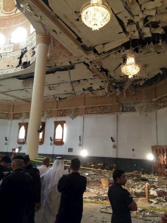 الكويت: مقتل 27 وإصابة 227 في انفجار مسجد الصادق
