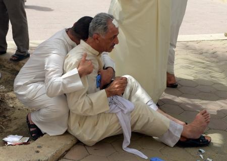 الكويت: مقتل 27 وإصابة 227 في انفجار مسجد الصادق