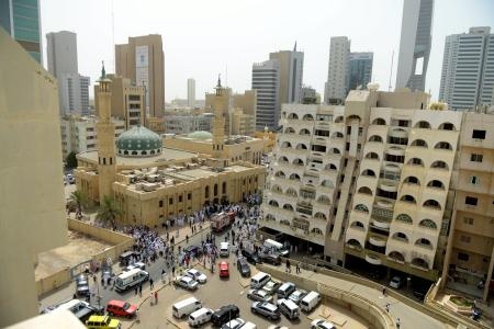الكويت: مقتل 27 وإصابة 227 في انفجار مسجد الصادق