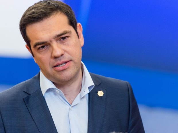 رئيس وزراء اليونان يعلن تنظيم استفتاء في الخامس يوليو