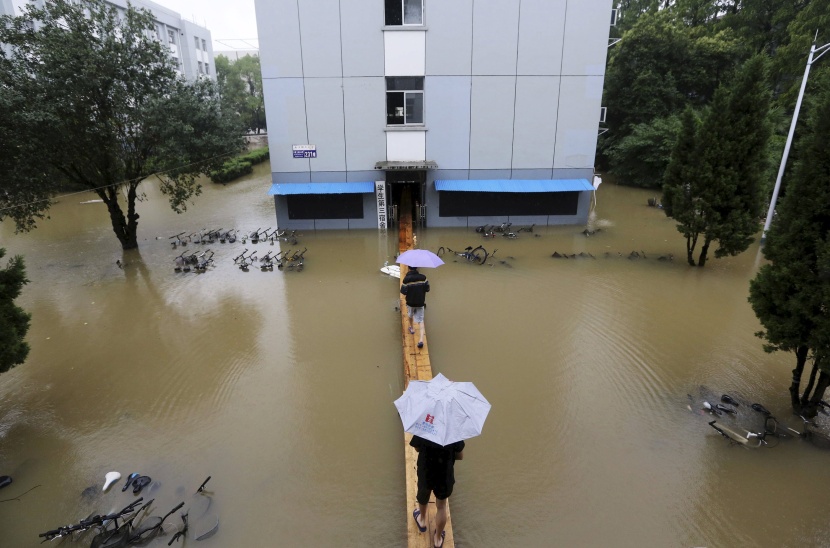وفاة وفقدان 28 شخصا في الصين بسبب العواصف الممطرة