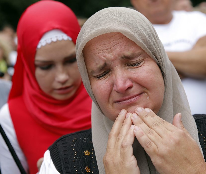 قصة مصورة: البوسنة تستعد لدفن 136 من ضحايا "مجزرة سريبرينيتسا"
