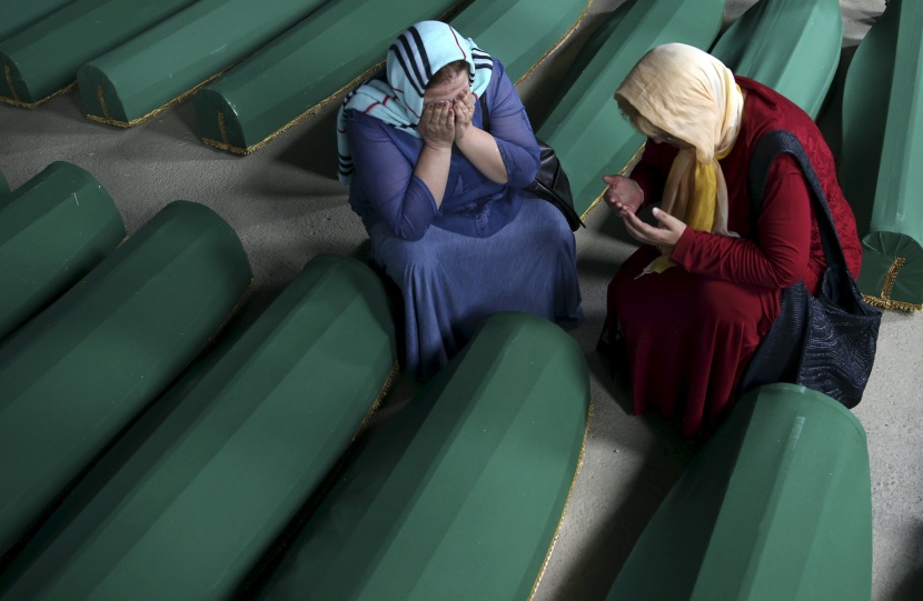 قصة مصورة: البوسنة تستعد لدفن 136 من ضحايا "مجزرة سريبرينيتسا"