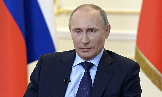 بوتين يوقع أمرا بخفض عدد العاملين في وزارة الداخلية