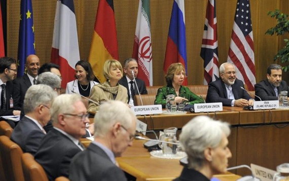 اتفاق بشأن ملف إيران النووي .. وبقاء العقوبات وحظر الأسلحة