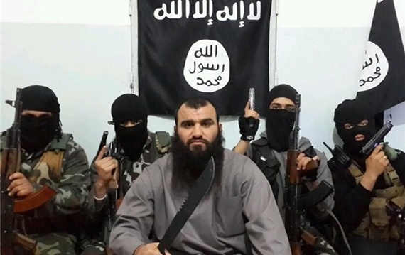 "داعش" يقطع الإنترنت عن منازل الرقه للتعتيم على جرائمه