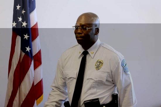 رئيس أسود لشرطة فيرغسن بعد اضطرابات إثر قتل شرطي أبيض شابا أسود