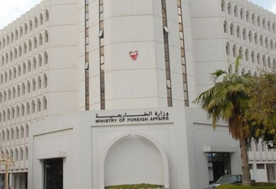 البحرين تستدعي سفيرها لدى طهران وتدين استمرار تصريحات إيران العدائية تجاه المنامة