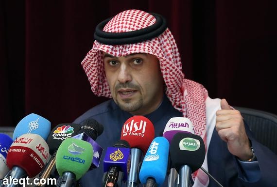 الكويت تعلن عجزاً مالياً يبلغ ( 7 , 2 ) مليار دينار للسنة المالية 2014 / 2015