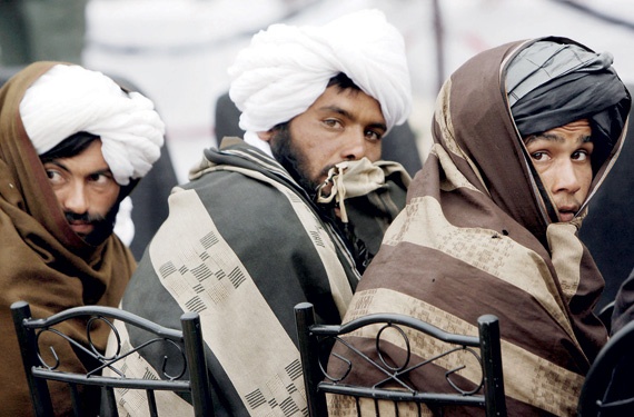 أفغانستان .. مصير «طالبان» وتمدد «داعش»