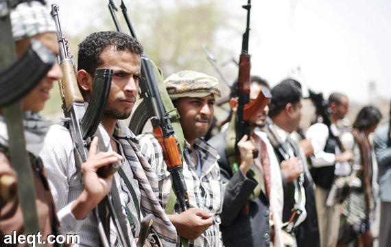 الحكومة اليمنية تدعو مواطنيها  الالتحاق بصفوف المقاومة للتسريع باستعادة الشرعية