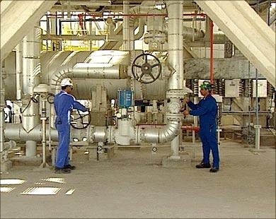 وكالة: إيران تتوقع زيادة صادراتها البتروكيماوية بعد رفع العقوبات