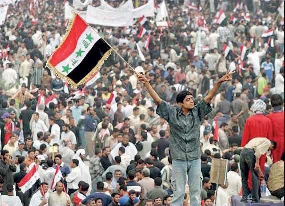 العراق .. بين سندان المطالب الشعبية ومطرقة «داعش»