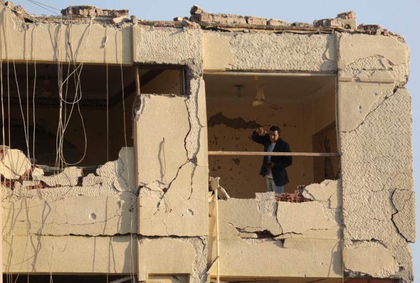 قصة مصورة: انفجار سيارة مفخخة  شمال القاهرة يسفر عن 6 جرحى