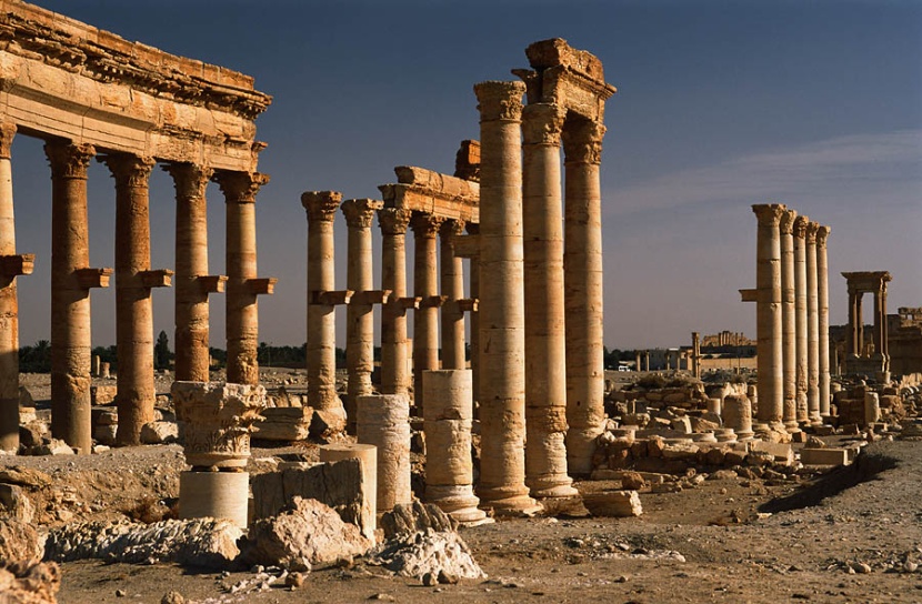 تنظيم داعش يفجر معبد بعل شمين في مدينة تدمر السورية