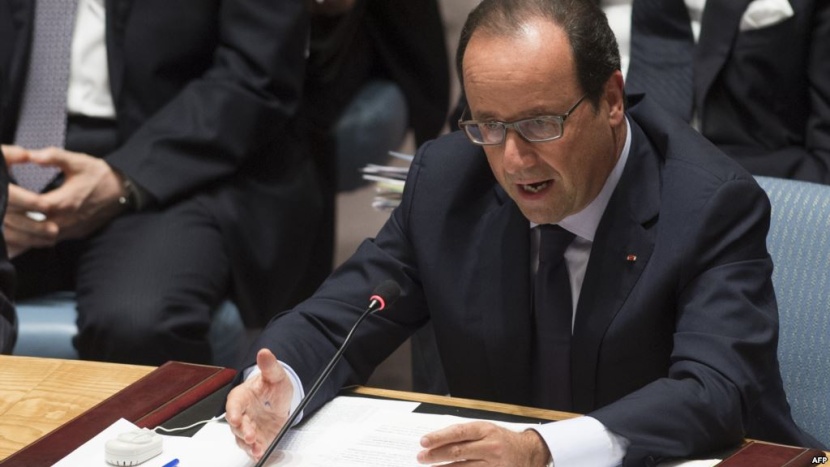 هولاند يكلف رئيس متحف اللوفر بحث سبل حماية الاثار خلال النزاعات المسلحة