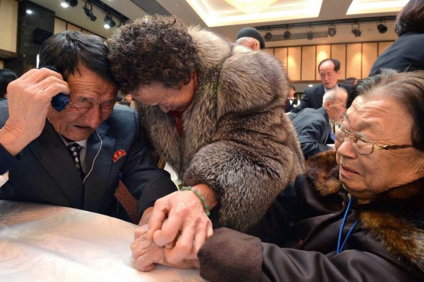 كوريا الشمالية توافق على محادثات مع الجنوب بشأن لم شمل الأسر