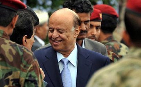 الرئيس اليمني يستعرض الترتيبات العسكرية تمهيدا لتحرير صنعاء