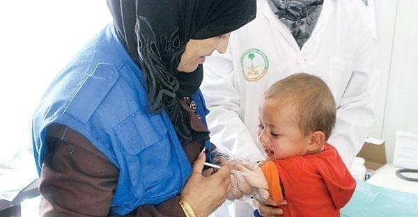 العيادات السعودية تقدم اللقاحات لـ 440 لاجئا في الزعتري