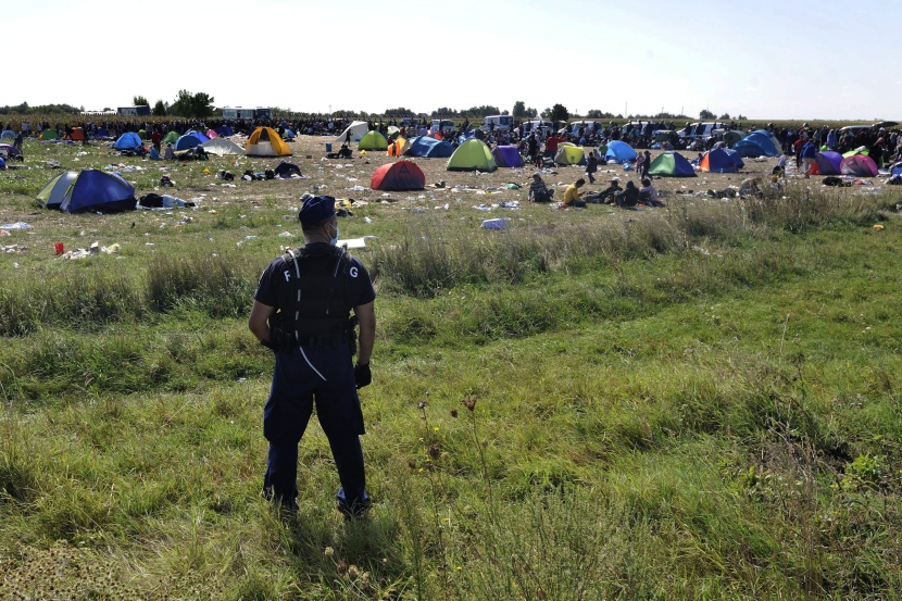 قصة مصورة : حلم الحياة يراود آلاف السوريين قبل رحلة الوصول إلى أوروبا