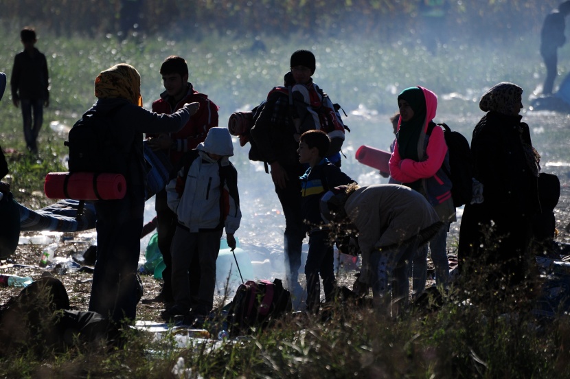 قصة مصورة : حلم الحياة يراود آلاف السوريين قبل رحلة الوصول إلى أوروبا