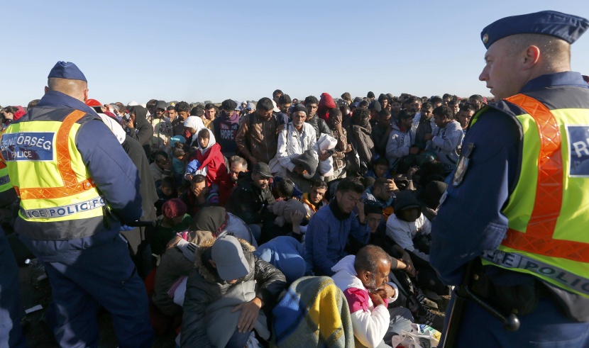 قصة مصورة : حلم الحياة يراود آلاف السوريين قبل رحلة الوصول إلى أوروبا