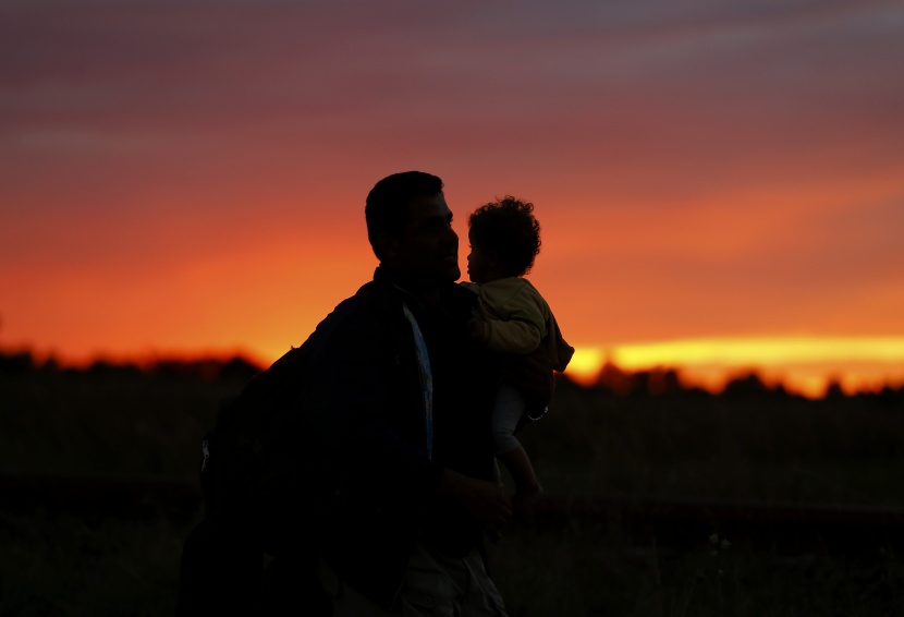 قصة مصورة : حلم الحياة يراود آلاف السوريين قبل رحلة الوصول إلى أوروبا